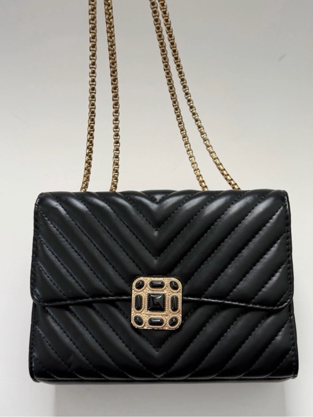 Quilted Black Crossbody Bag with Gold Chain Strap